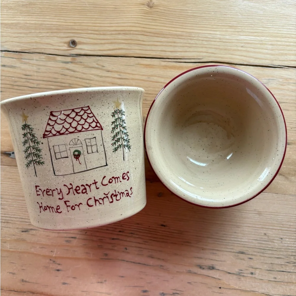 Dip Chiller Holiday Sentiments “Every Heart Comes Home For Christmas” Ceramic